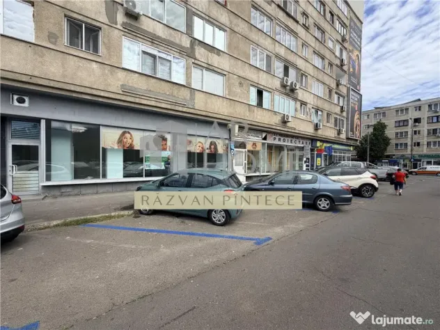Spatiu comercial, vitrina, ultracentral, Ploiesti
