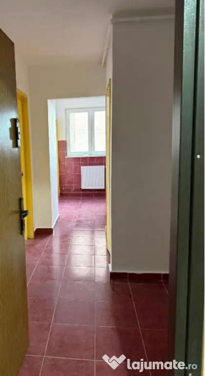 Astra-Berzei 2 camere BETON ARMAT