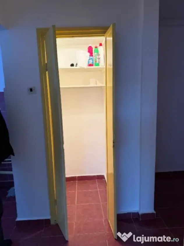 Astra-Berzei 2 camere BETON ARMAT