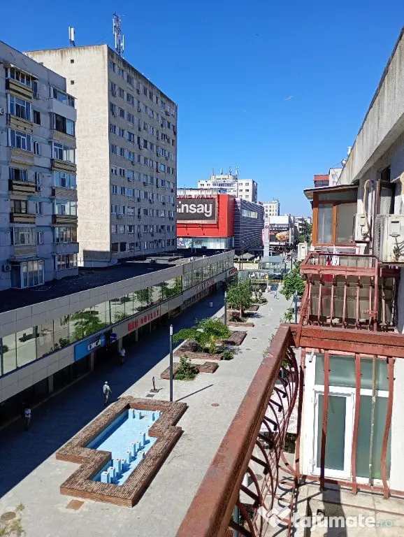 Persoana fizica vand apartament 4 camere ultracentral ideal investitie