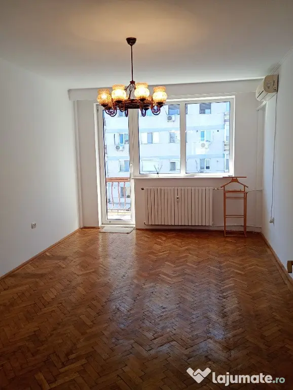 Persoana fizica vand apartament 4 camere ultracentral ideal investitie