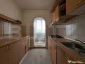 Apartament 3 camere de închiriat – Decebal, complet mobil 