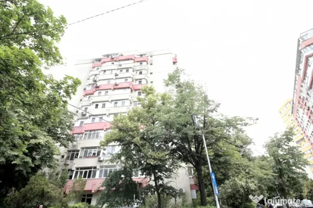 TEIUL DOAMNEI, BLOC 1984, DECOMANDAT, RENOVAT, NEMOBOILAT!