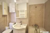 TEIUL DOAMNEI, BLOC 1984, DECOMANDAT, RENOVAT, NEMOBOILAT! 