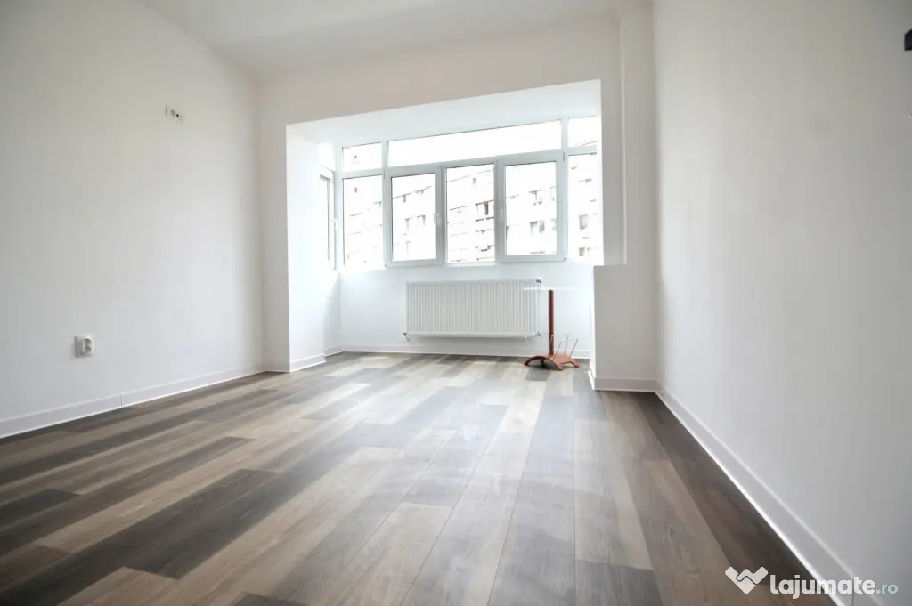 TEIUL DOAMNEI, BLOC 1984, DECOMANDAT, RENOVAT, NEMOBOILAT!