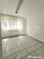 Bloc de Garsoniere, 44 apartamente, Complex Studentesc