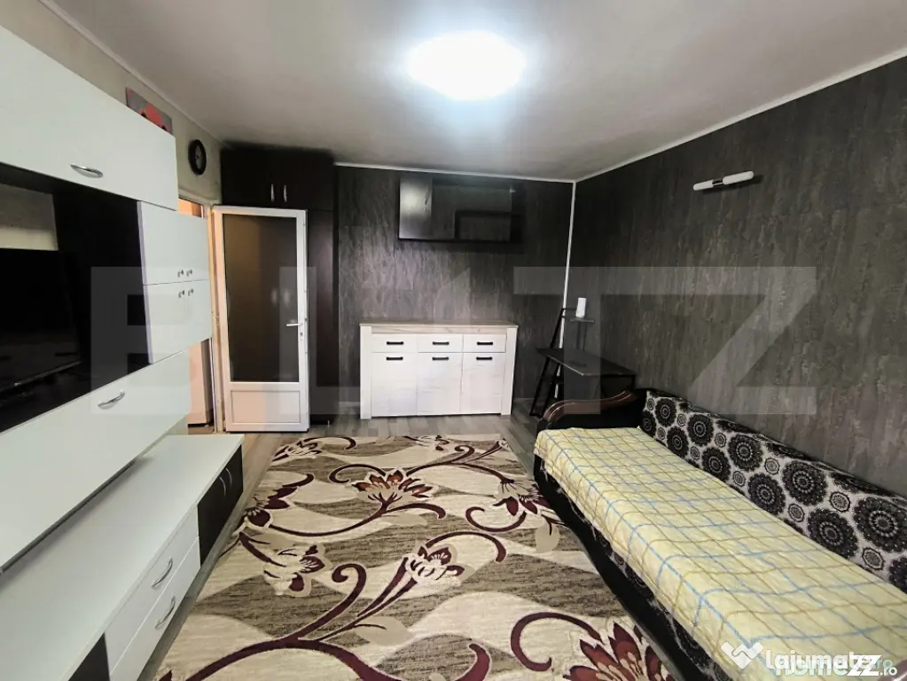 Garsoniera de vanzare, 28 mp, mobilata si utilata - Astra - Brasov (Brasov)