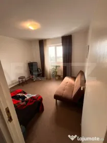 Apartament 3 camere, decomandat, zona George Enescu