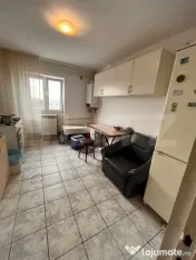 Apartament 3 camere, decomandat, zona George Enescu 