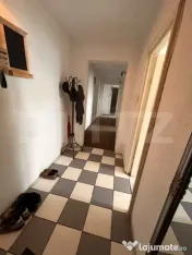 Apartament 3 camere, decomandat, zona George Enescu 