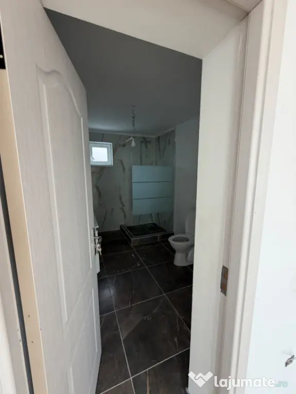 Casa P+1, 185 mp utili, 307 mp teren, zona Damila