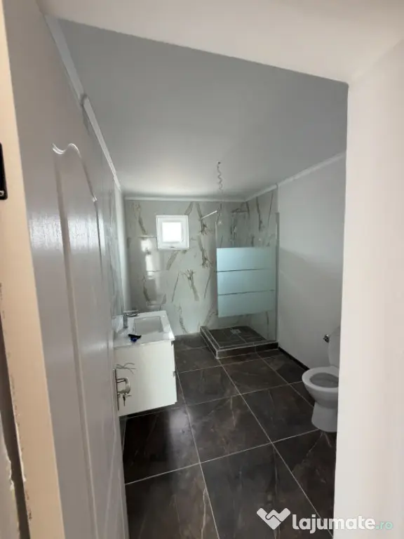 Casa P+1, 185 mp utili, 307 mp teren, zona Damila