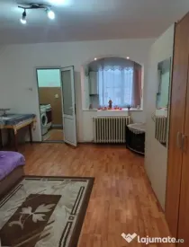Garsoniera de inchiriat Cugir central