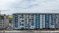 Young Residence 2 cam 64 mp la 10 min metrou 