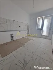 Young Residence 2 cam 64 mp la 10 min metrou 