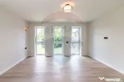 Casă / Vilă exclusivista cu 9 camere de vânzare în Ot... 
