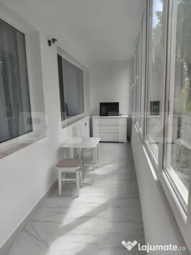 Apartament 2 camere, decomandat, 50mp - Zona Aleea Carpati