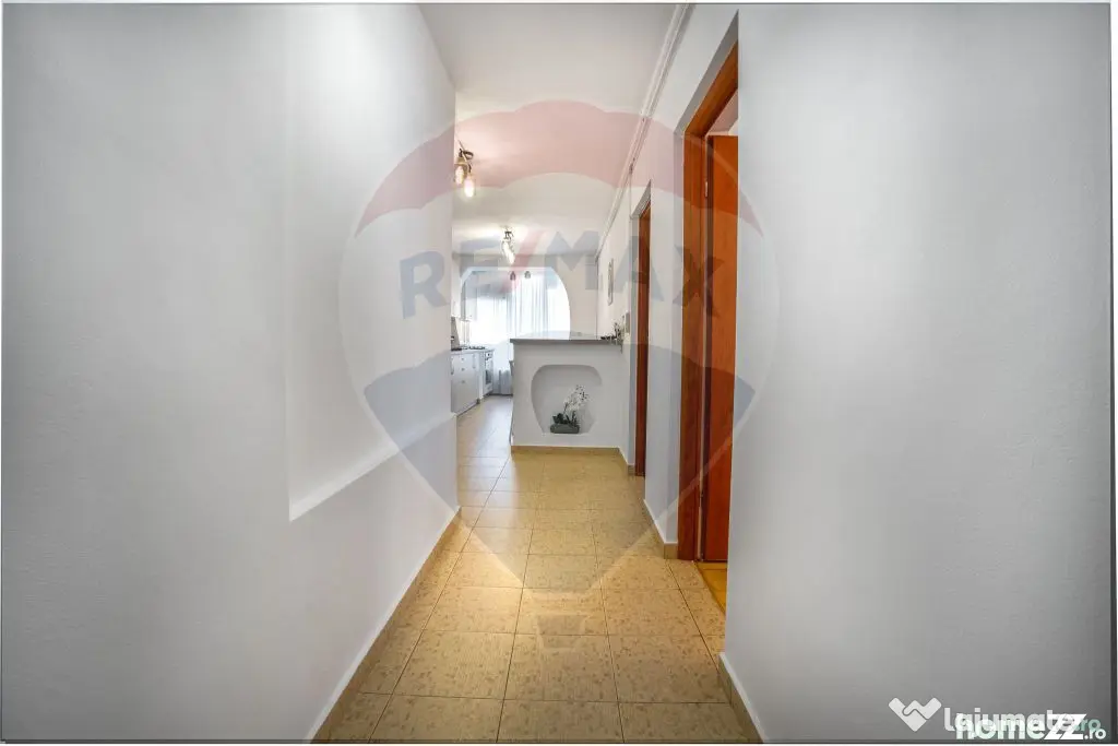 COMISION 0!!! Apartament cu 3 camere, complet renovat, de...