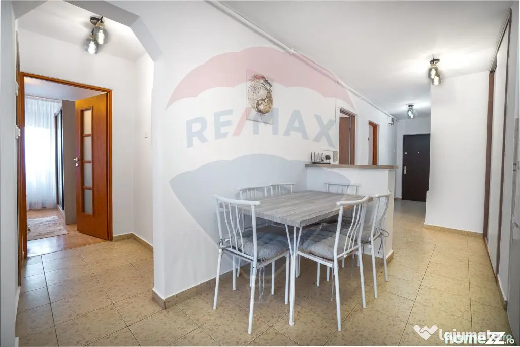 COMISION 0!!! Apartament cu 3 camere, complet renovat, de...