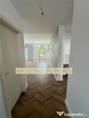 Casa 5 camere, ansamblu rezidential cu piscina, in Paulesti 