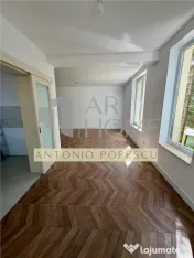 Casa 5 camere, ansamblu rezidential cu piscina, in Paulesti 
