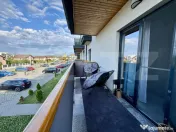 Vand apartament 3 camere - 81 mp - etaj 1 + loc de parcare - 