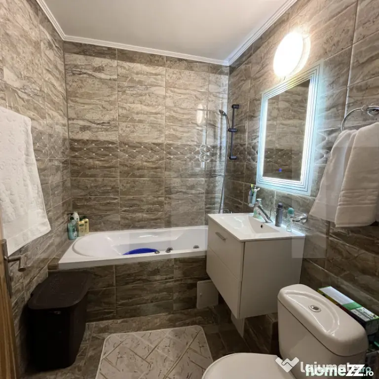 Apartament 2 camere, ultrafinisat- Zona Primaverii - Botosani (Botosani)