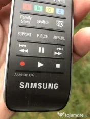 Telecomanda Samsung cu tastatura luminată noua 