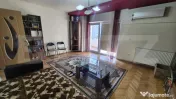 Apartament cu 3 camere de vanzare, 76,47 mp, in Carpati 2