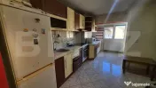 Apartament cu 3 camere de vanzare, 76,47 mp, in Carpati 2