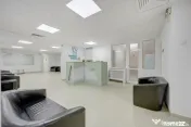 Unirii – Radu Vodă | Spațiu Comercial 248 mp | Două Fro 
