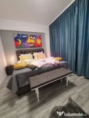 Apartament in prima linie parter cu vedere la mare.