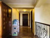 Casă de închiriat | 4 camere | Teren 530 mp | Otopeni 