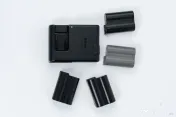 Set 4 acumulatori Nikon EN-EL15/EN-EL15a + încărcător MH-25a 