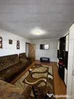 Apartament 3 camere | Decomandat | Zona Tractorul
