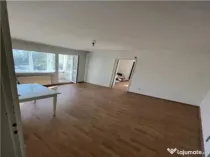 Apartament 3 camere , semidecomandat - zona Calea Bucuresti
