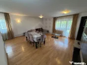 3 Camere-Decomandat-Boxa-Loc De Parcare-88mp-Etaj 1-Privi... 