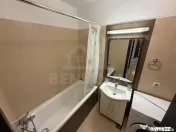3 Camere-Decomandat-Boxa-Loc De Parcare-88mp-Etaj 1-Privi... 