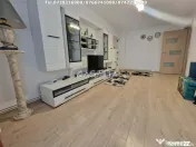Apartament 4 camere, situat în Târgu Jiu, Bld C-tin Brancu 