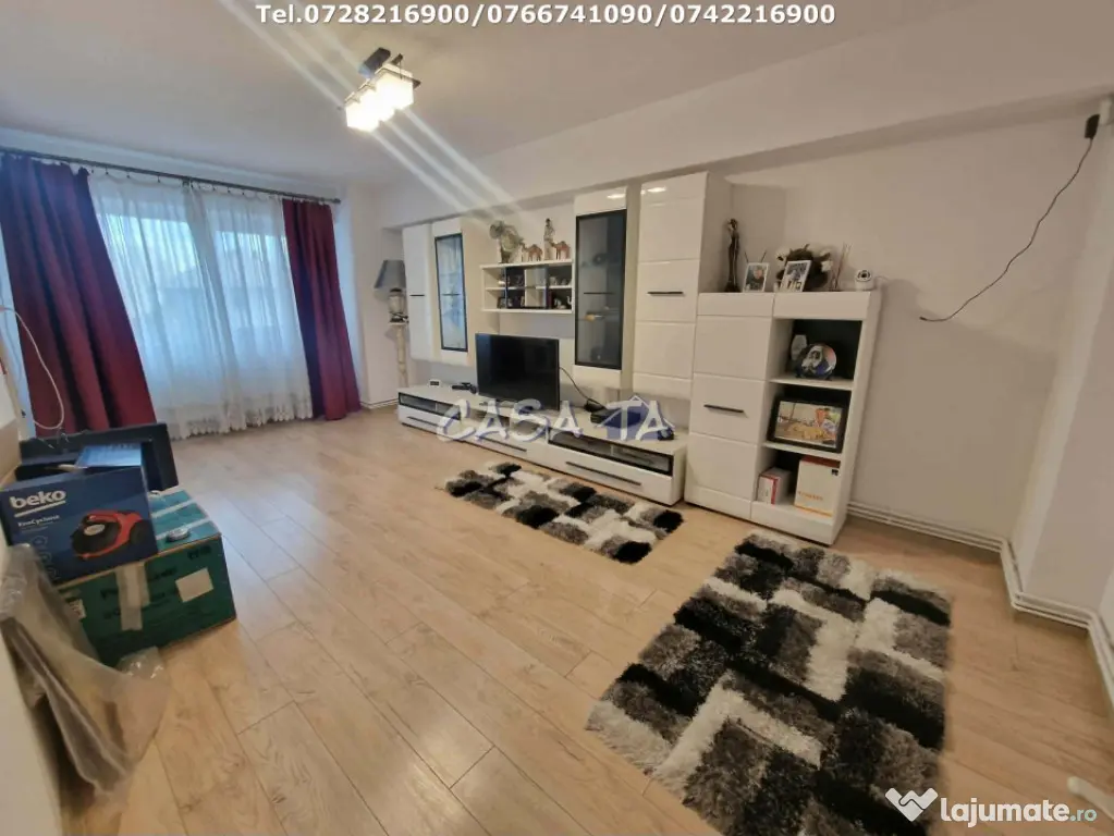 Apartament 4 camere, situat în Târgu Jiu, Bld C-tin Brancu