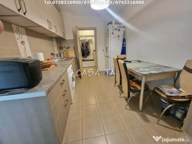 Apartament 4 camere, situat în Târgu Jiu, Bld C-tin Brancu