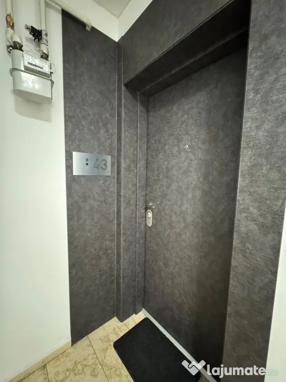 PROPRIETAR vând ap 2 camere cu parcare subterană, S6, preț NEGOCIABIL