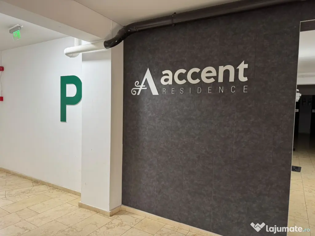 PROPRIETAR vând ap 2 camere cu parcare subterană, S6, preț NEGOCIABIL