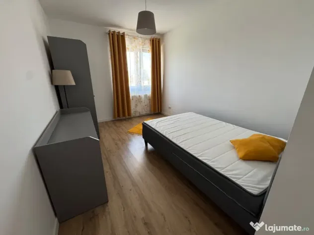 PROPRIETAR vând ap 2 camere cu parcare subterană, S6, preț NEGOCIABIL