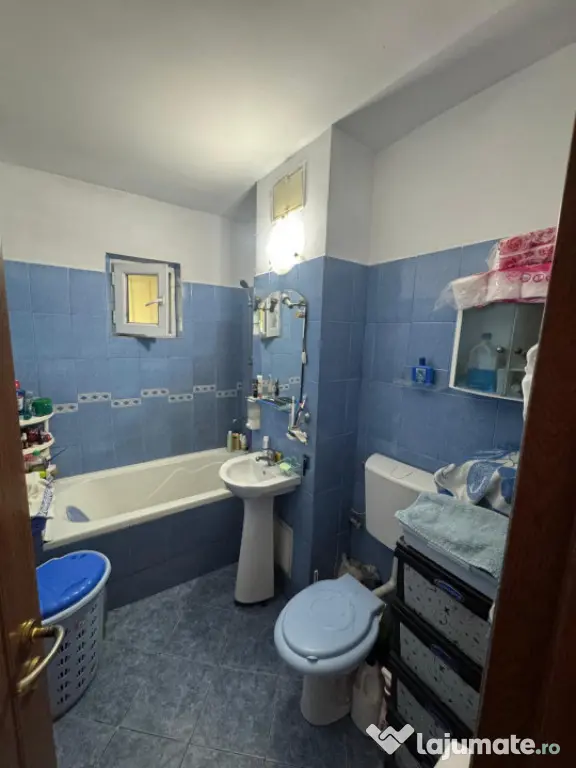 Apartament semi-decomandat, 2 camere, parter, Brazda lui Nov