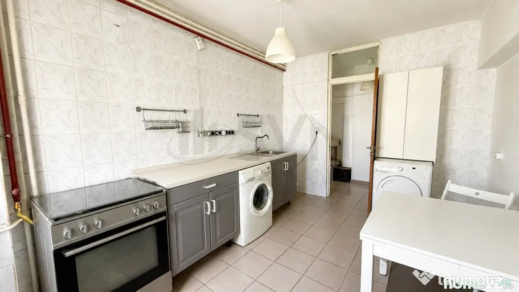 Apartament 4 camere I Bloc 1987 I Bloc anvelopat clasa A