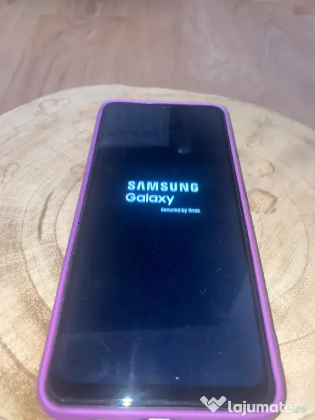 Samsung Galaxy A04s – Stare Perfectă / Ca Nou (Folie + Husă cadou)