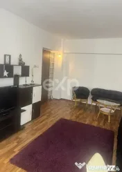 De vânzare apartament 2 camere , et 6/8– Zona Trocadero, 