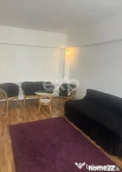De vânzare apartament 2 camere , et 6/8– Zona Trocadero, 