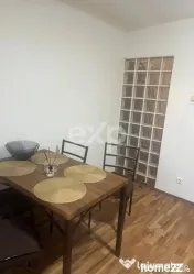 De vânzare apartament 2 camere , et 6/8– Zona Trocadero, 